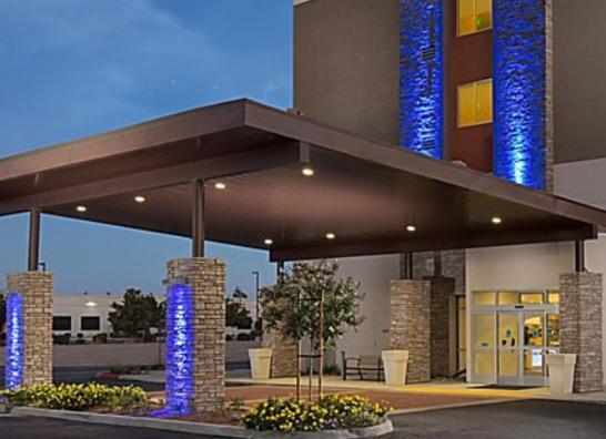 Holiday Inn Express Visalia-Sequoia Gateway Area By Ihg Exteriör bild