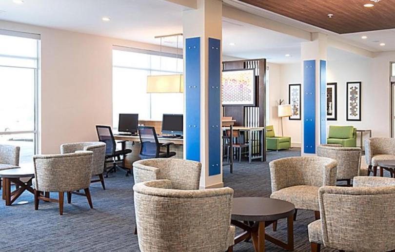 Holiday Inn Express Visalia-Sequoia Gateway Area By Ihg Exteriör bild